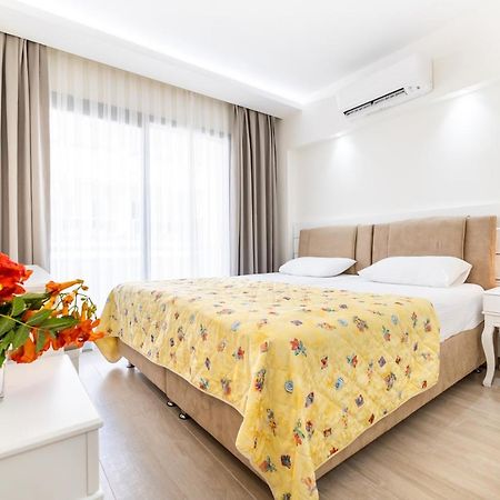 Princess Kinli Suites Hotel 말마리스 외부 사진