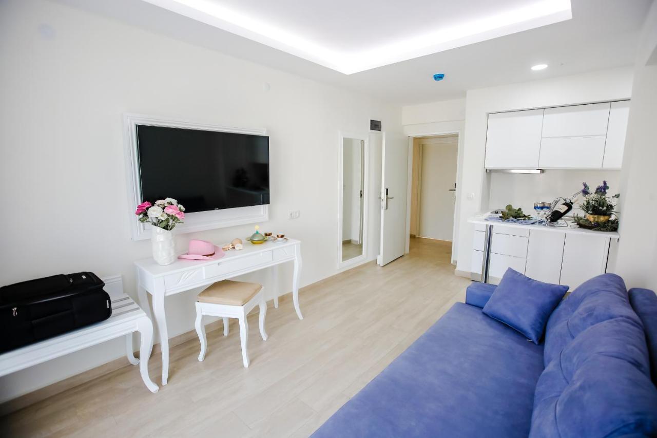 Princess Kinli Suites Hotel 말마리스 외부 사진